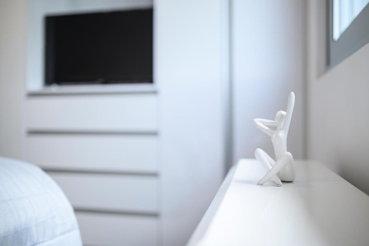 Aetherius Executive Suite 5 Min To Beach Kos Bagian luar foto