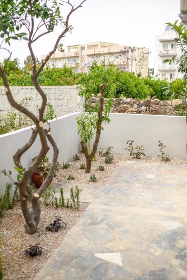 Aetherius Executive Suite 5 Min To Beach Kos Bagian luar foto